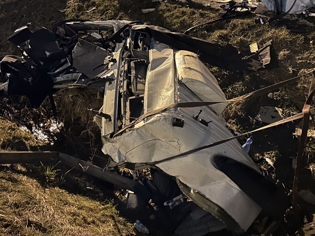  Groza na trasie S8. Zderzenie dwóch ciężarówek. Na jezdnie wysypały się kosmetyki!