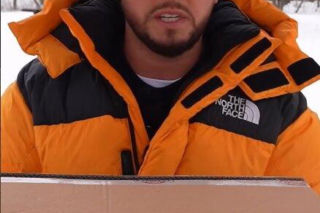 Wojna o kiełbasę w sieci! Miliony w tle i groźby prawne po recenzji Książula