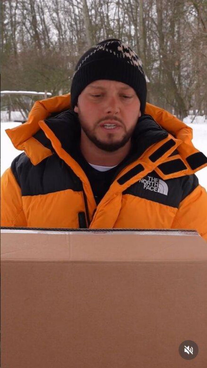 Wojna o kiełbasę w sieci! Miliony w tle i groźby prawne po recenzji Książula