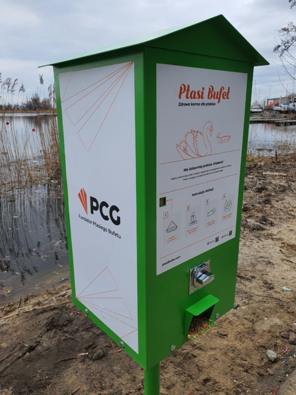 Pierwsze ptasie bufety stanęły w Szczecinie