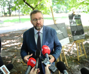 Znaleźli dwa tysiące nowych zdjęć Warszawy po Powstaniu Warszawskim