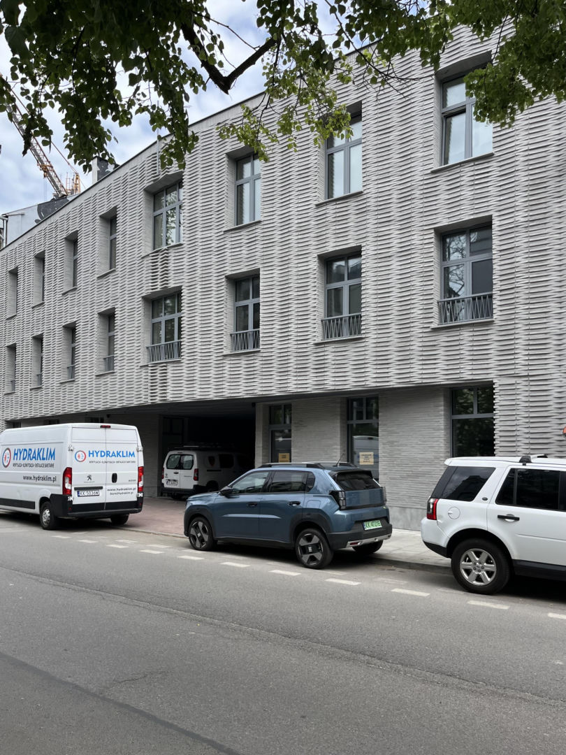 Fabryka koronek i trykotaży na Dąbrowskiego 16 w Krakowie