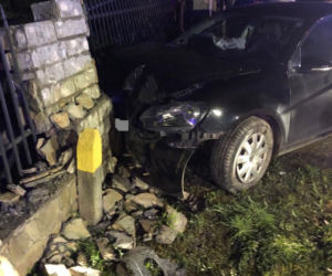 Jechała pijana, na prostej drodze straciła panowanie. Ranna 23-latka trafiła do szpitala [ZDJĘCIA]