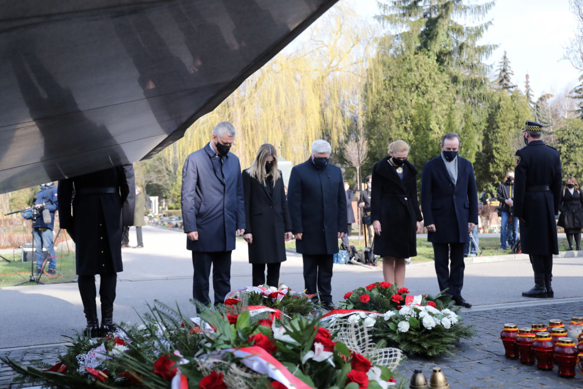 Rocznica katastrofy Smoleńskiej. Uroczyste obchody w całym kraju