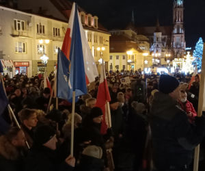 LEX TVN. Demonstracja w Białymstoku w obronie wolnych mediów