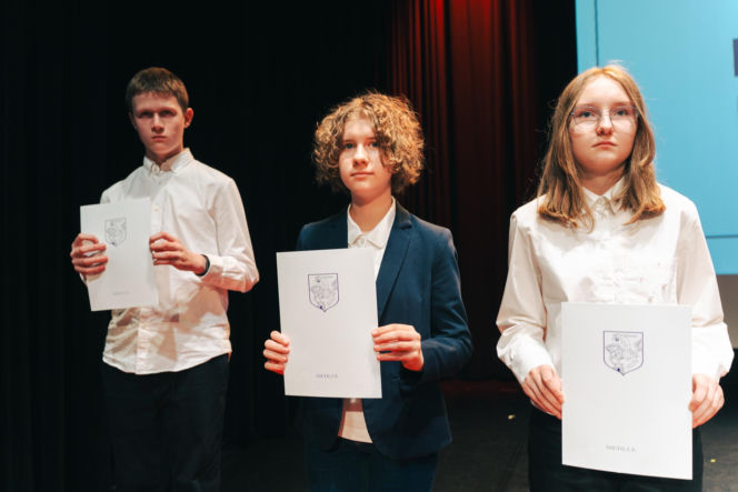 Najzdolniejsi uczniowie odebrali stypendia Prezydenta Miasta Siedlce