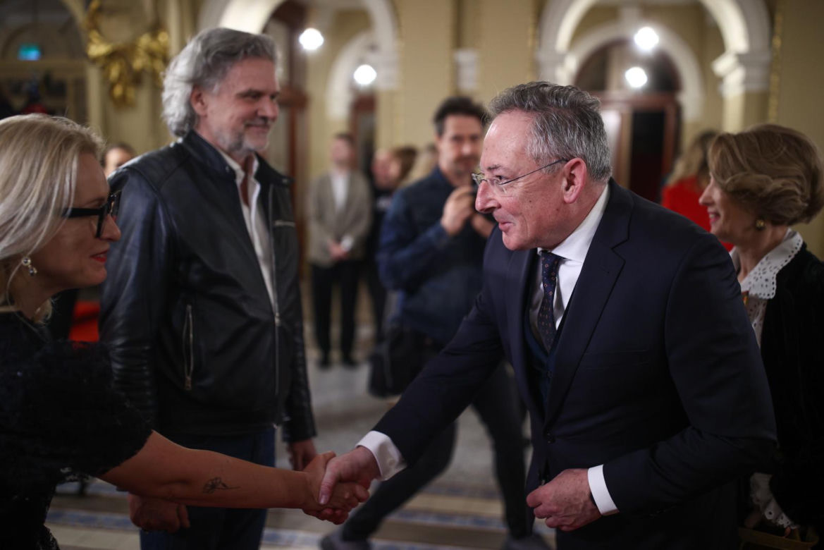 "Wesele" w reż. Mai Kleczewskiej w Teatrze Słowackiego w Krakowie. Premiera przyciągnęła tłumy