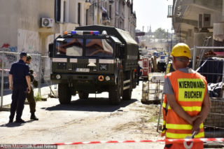 W centrum Krakowa znaleziono wielkie bomby lotnicze z czasów wojny [ZDJĘCIA, WIDEO]