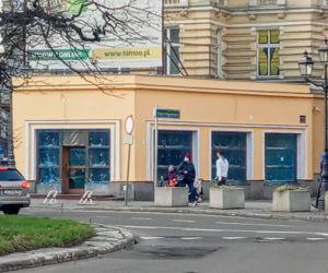 Pawilon przy placu Zgody znów wygląda jak dawniej