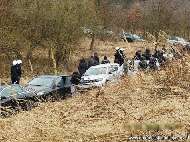 Niedoszła ustawka pseudokibiców na Dolnym Śląsku. Zaskakujące tłumaczenia chuliganów
