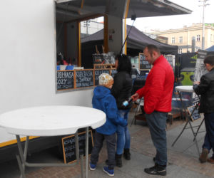 Food Trucki opanowały katowicki rynek.