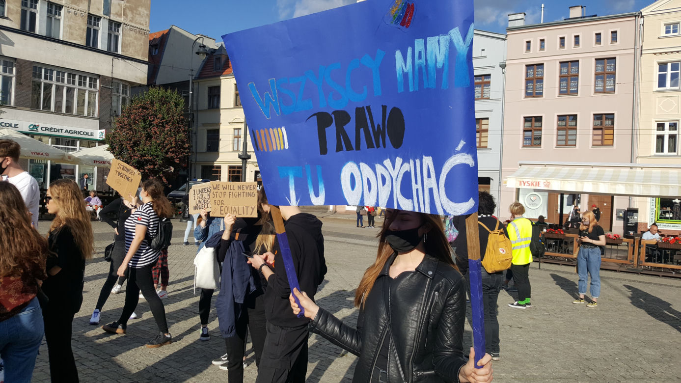 Protest w Grudziądzu, przeciwko agresji i dyskryminacji rasowej w Ameryce