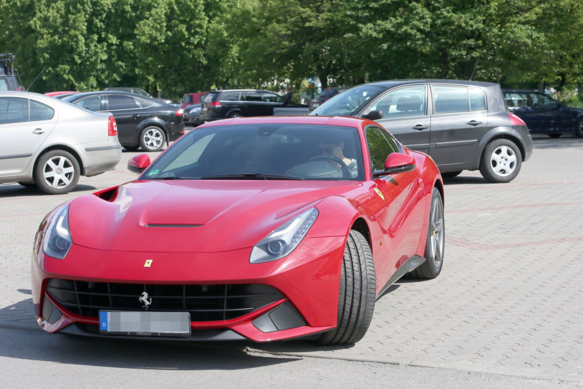 Robert Lewandowski Ferrari F12 Berlinetta
