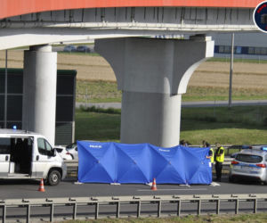 Dramat na S8. Płonęła jak żywa pochodnia. Zginęła skacząc z węzła.