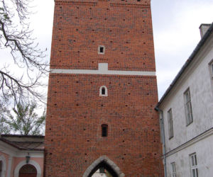 Brama Opatowska w Sandomierzu