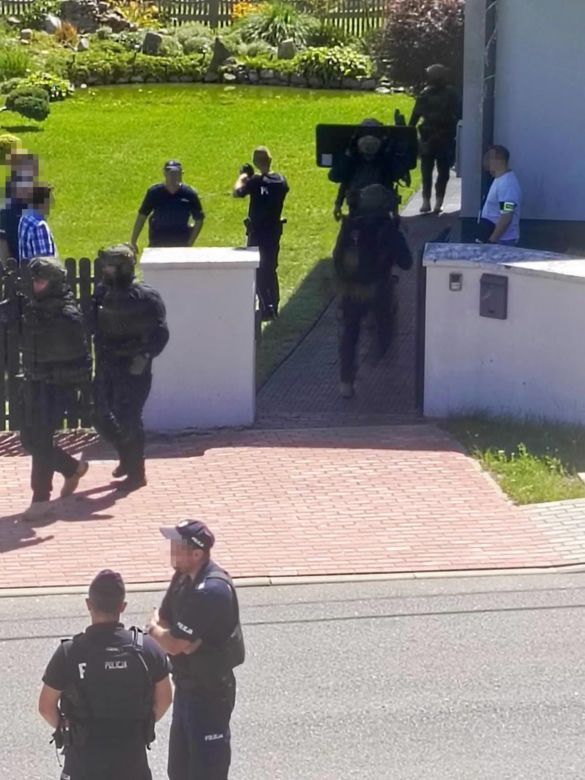 Strzelił bratu w twarz. Piotr nawet nie stanie przed sądem?