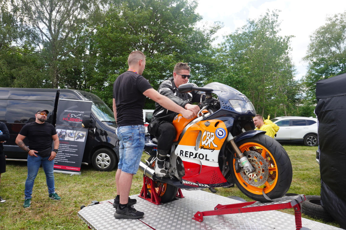 Eska Rider Show