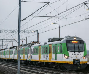 PKP Intercity zawiesza przesyłki konduktorskie. Powodem stopień alarmowy CHARLIE po aktach dywersji