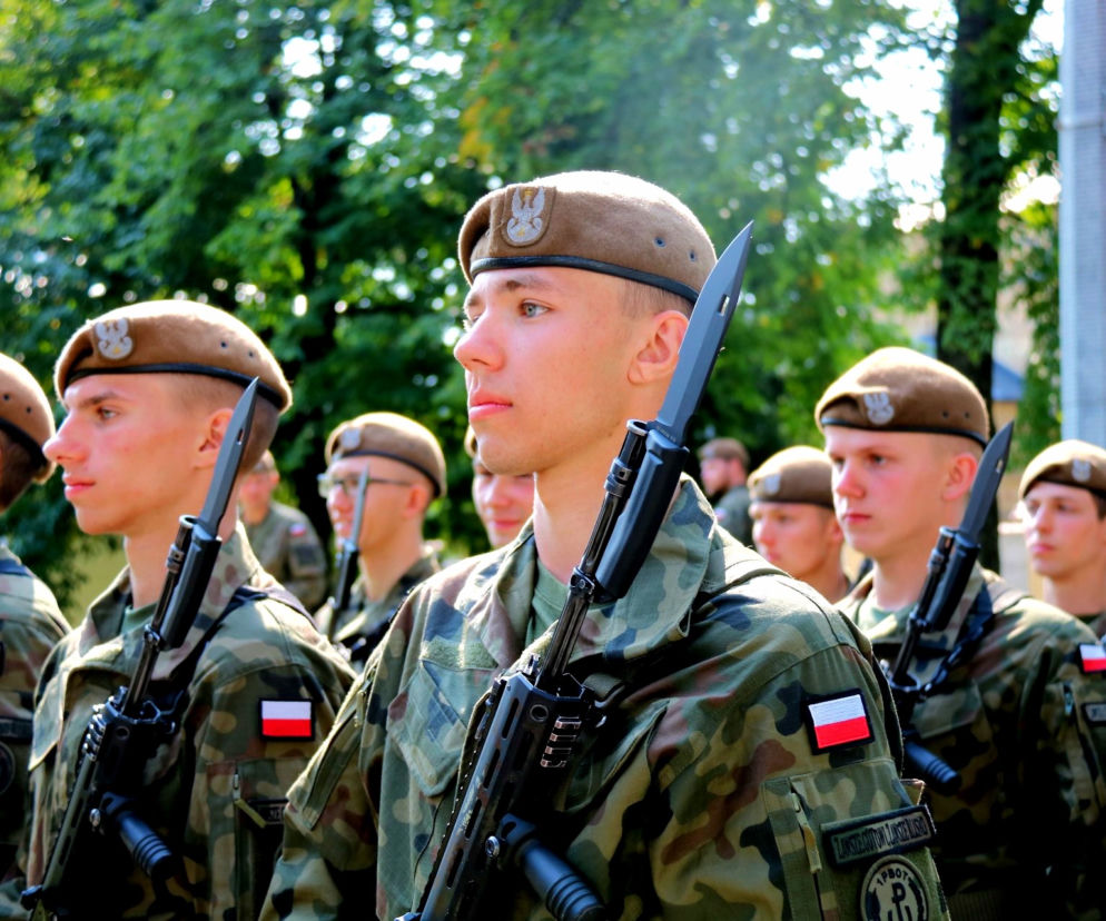 Białystok. Przysięga żołnierzy Wojsk Obrony Terytorialnej