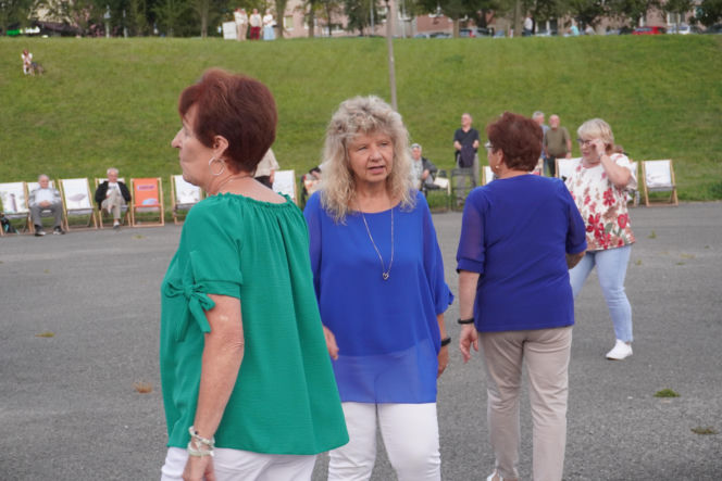Potańcówka na finał wakacji w Starachowicach. Zabawa Na Szlakowisku