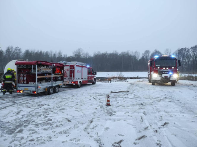 Kolejny pożar w zakładzie recyklingu w Przysiece Polskiej niedaleko Kościana