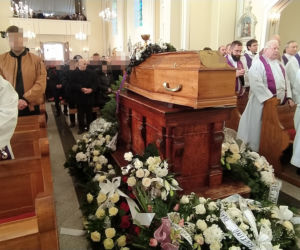 Pogrzeb brutalnie zamordowanego ks. Adama