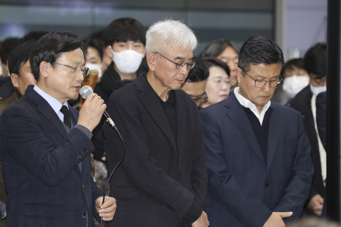 Tajemnice wokół katastrofy samolotu w Korei! Świadkowie słuszeli wybuchy