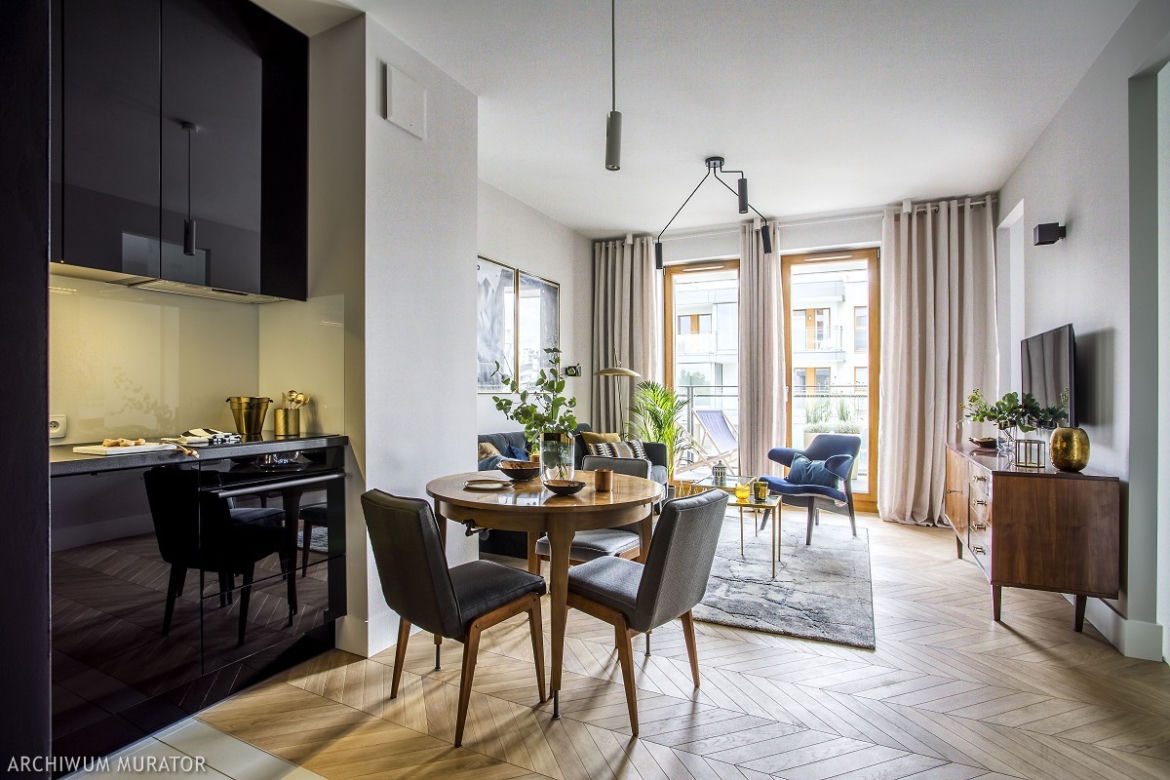 Salon z kuchnią w kawalerce