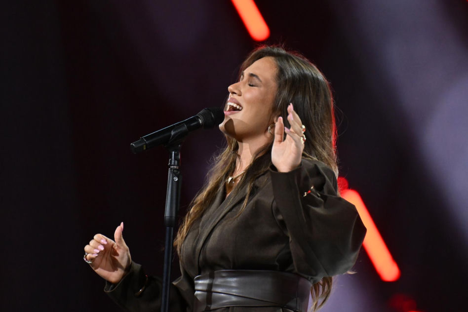 Alicja Szemplińska z pierwszym występem po Eurowizji. Niezmiennie wspierała ją mama Izabela