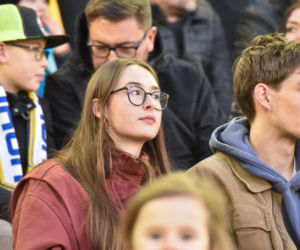 PRES Grupa Dewloperska Toruń - Abramczyk Polonia Bydgoszcz, zdjęcia kibiców i zawodników z pożegnania Adriana Miedzińskiego