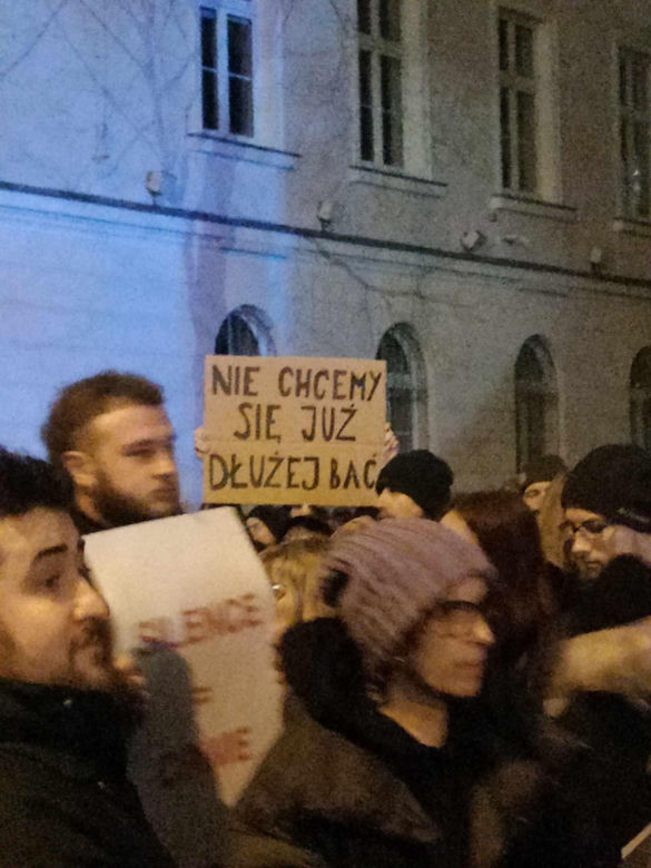 Marsz przeciwko przemocy po brutalnym ataku na 25-letnią Lizę