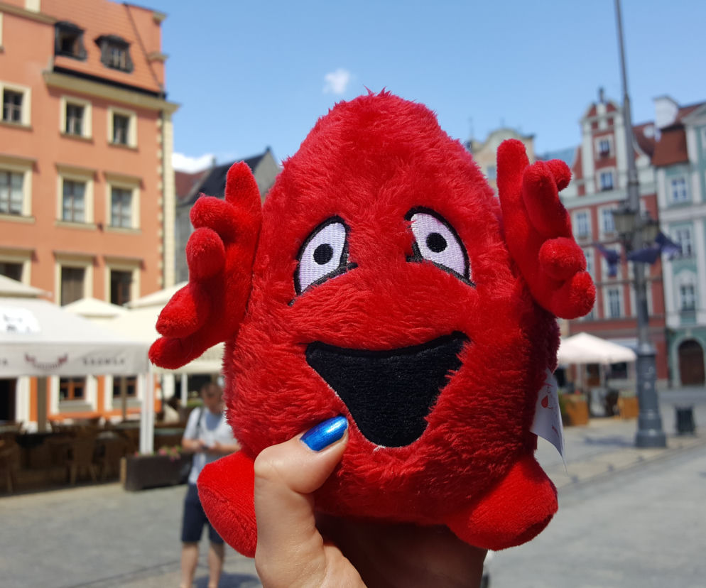 Wrocławianie! Oddawajcie krew. Co minutę potrzebuje jej u nas jeden pacjent.