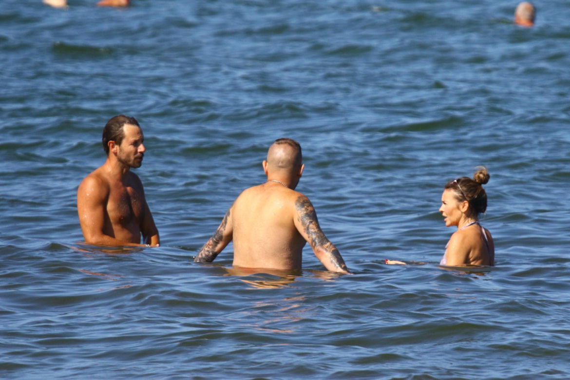 Edyta Herbuś na plaży