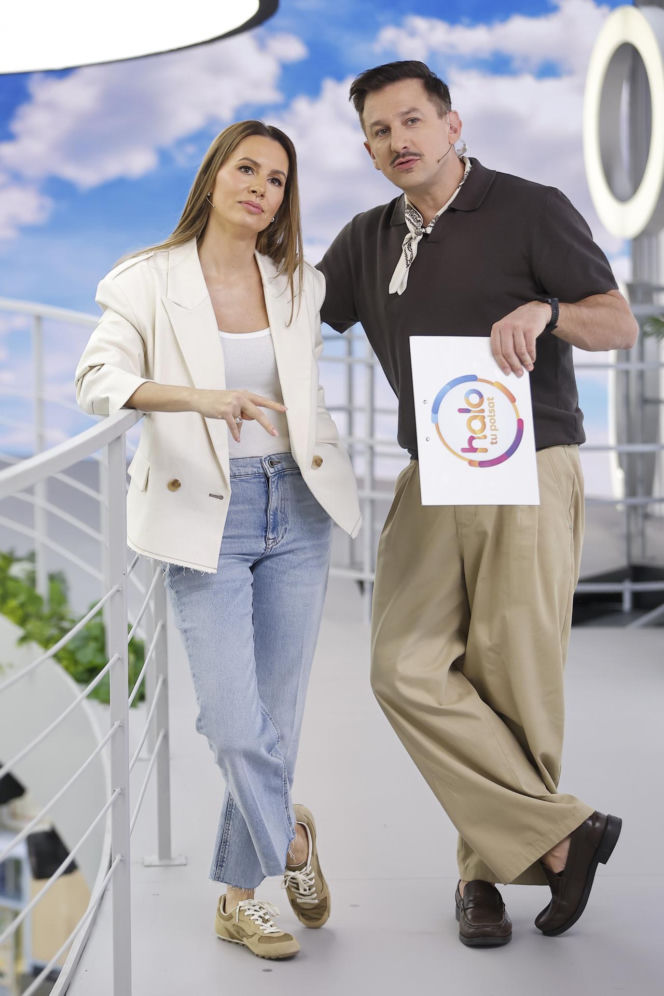 To najmodniejszy kolor dżinsów tej wiosny. Zobacz, jak noszą go Roxie Węgiel czy Agnieszka Hyży