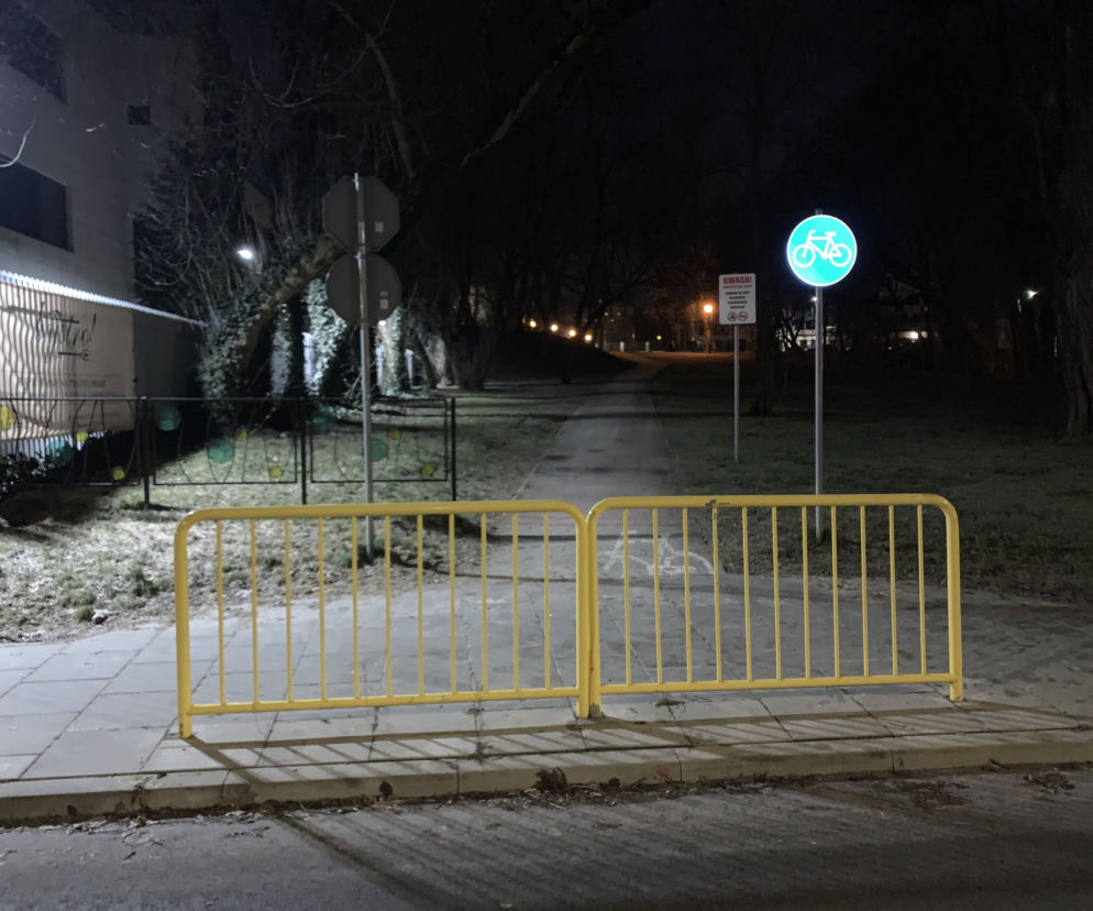 Tak dzisiaj wygląda ścieżka przy parku