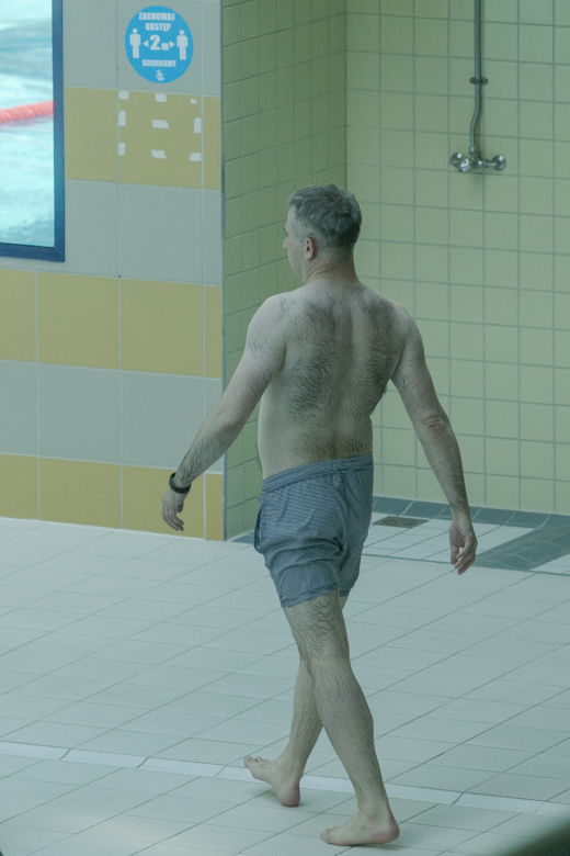 Krzysztof Gawkowski na basenie
