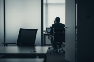 Polacy masowo nie ufają swoim szefom. Gdzie jest ten największy problem?