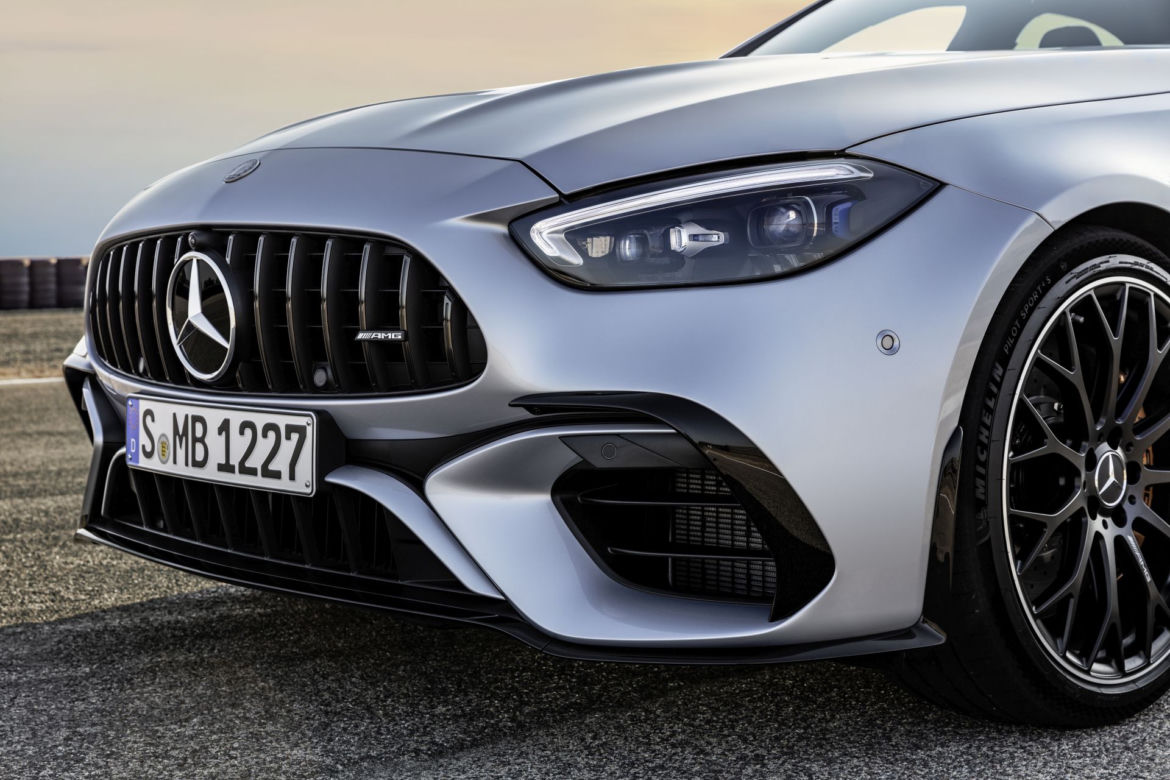 Mercedes-AMG C 63 S E Performance (2023)