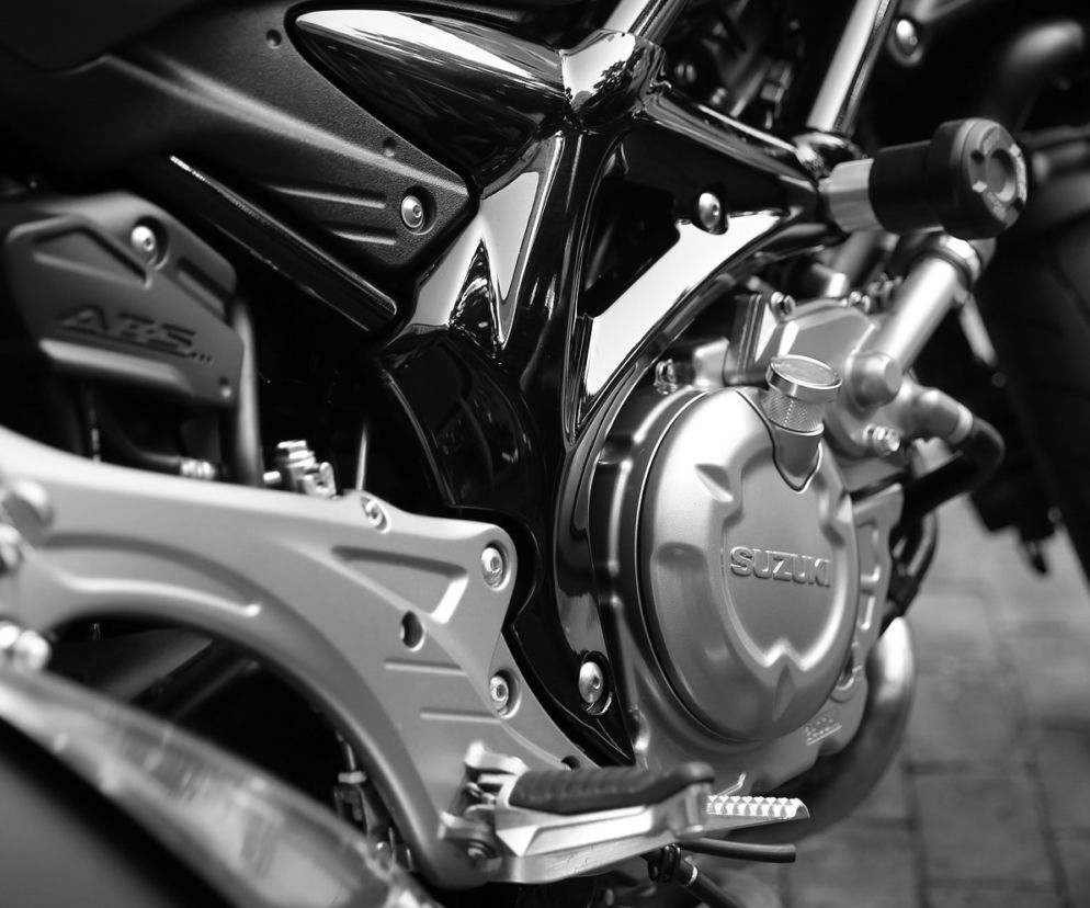 Kradzionym motocyklem i z 3 promila mknął ulicami podrzeszowskiej miejscowości