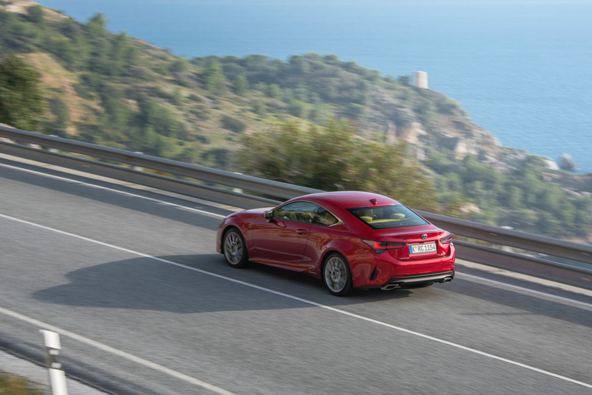 Lexus RC 300h Prestige lifting 2019