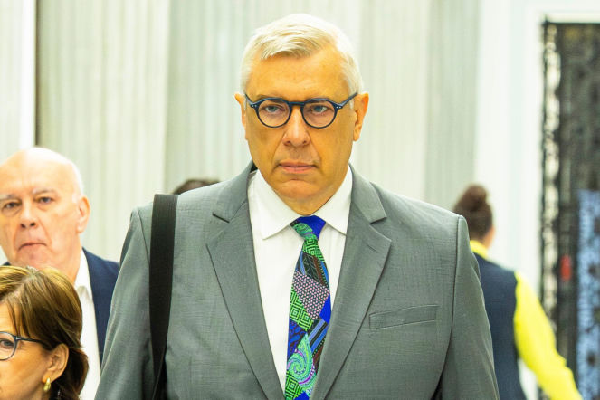 Roman Giertych nie kryje oburzenia! Żąda wyjaśnień od prokuratury