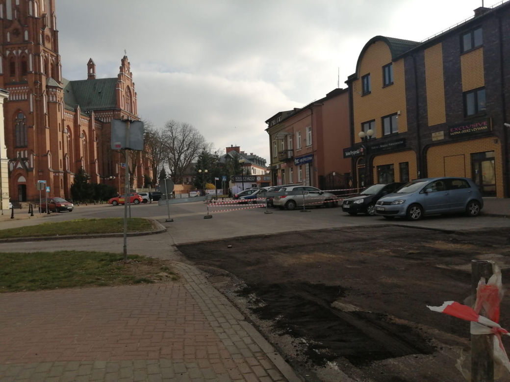 Utrudnienia w centrum Siedlec. Ruszył remont Cmentarnej i Niedziałka.