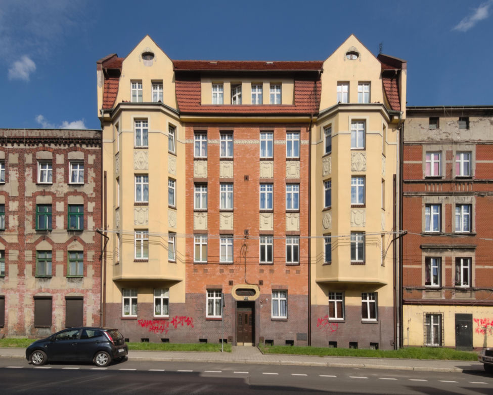 To jedno z najstarszych miast Górnego Śląska. Kiedyś leżało w dwóch państwach