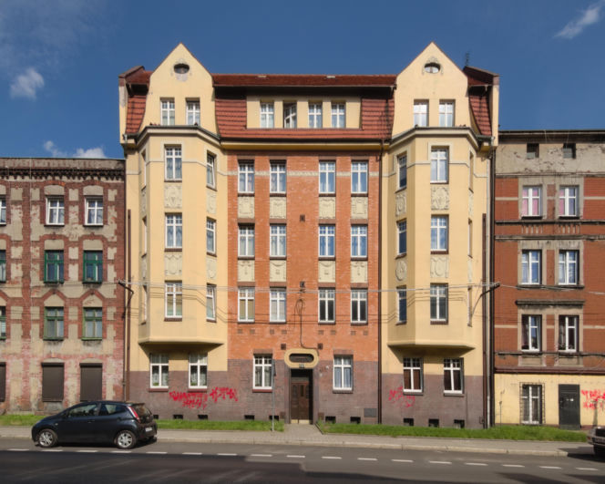 To jedno z najstarszych miast Górnego Śląska. Kiedyś leżało w dwóch państwach