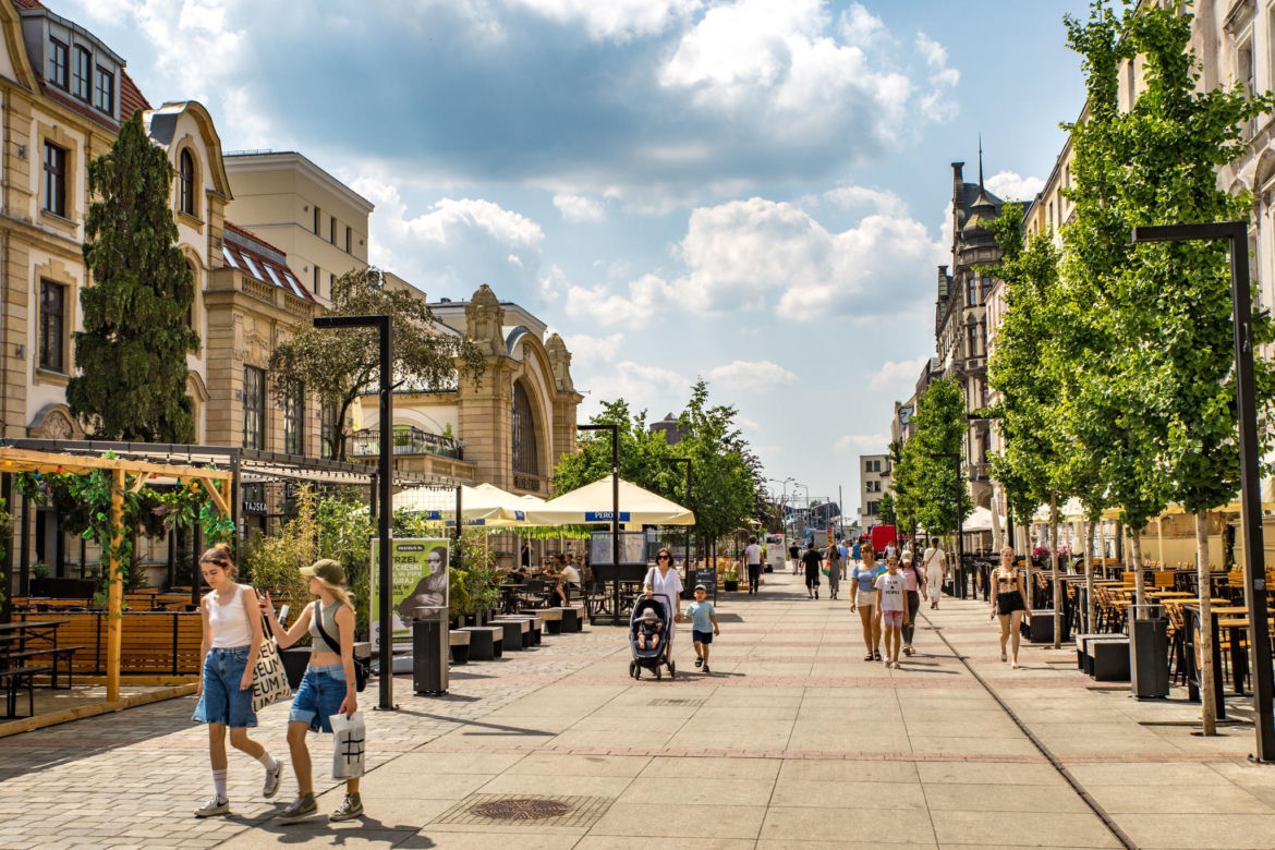  Trudno uwierzyć, że tak wyglądały Katowice. Te zdjęcia mówią wszystko 
