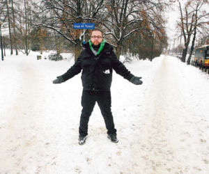 Stolica tonie w brudnej brei