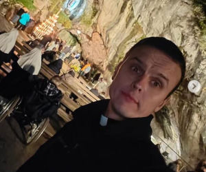 TVN przesadził? Ksiądz w programie o zdradzie i manipulacji