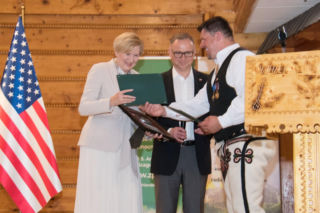 Duda został góralem! Został ugoszczony chlebem i solą, a potem przyjęty do ZPPA