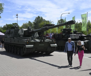 Warszawskie Targi Obronne. Ponad 100 wystawców, broń, sprzęt wojskowy i wyposażenie służb mundurowych w jednym miejscu!