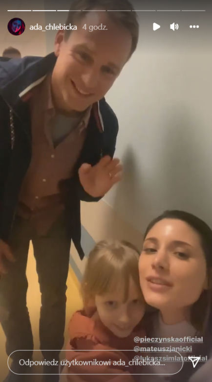 Mateusz Janicki i Adrianna Chlebicka na planie serialu Matka 